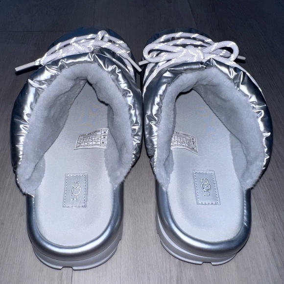 UGG Hi Shine Puffer Spaceslider Slides Slipper Shoes - Size 9 - Picture 4 of 9